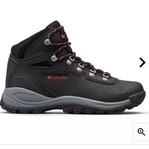 Columbia  Women's Newton Ridge™ Plus Waterproof Hiking Boots